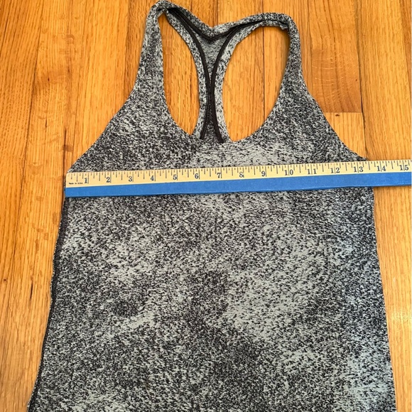 Lululemon Cool Racerback II Luon Spray Jacquard White Black unsure of side @ - Picture 8 of 12